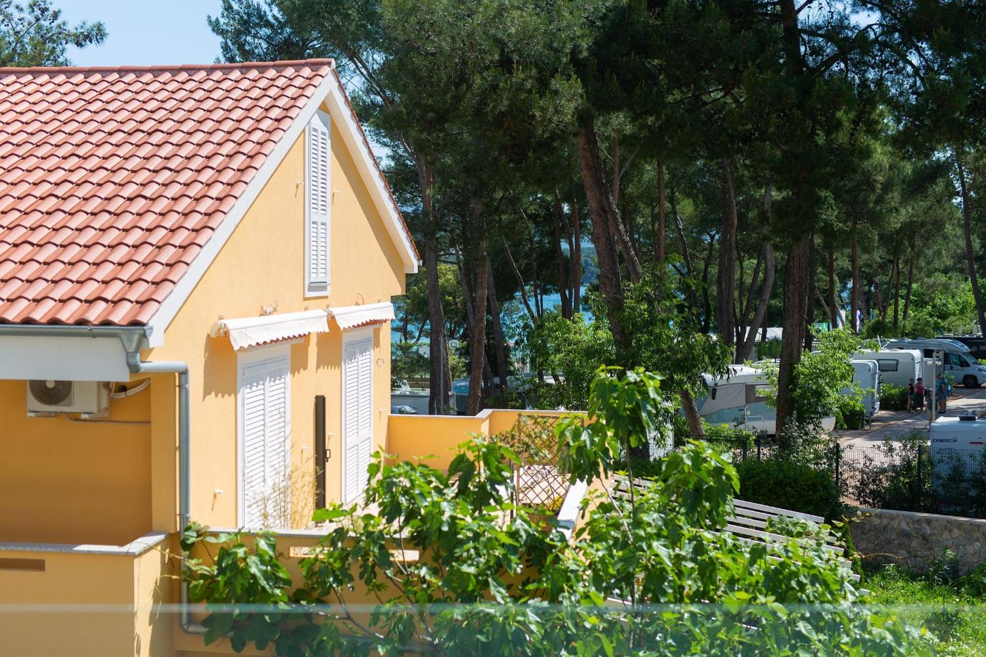 Villa Sabic By The Sea Крк Номер фото